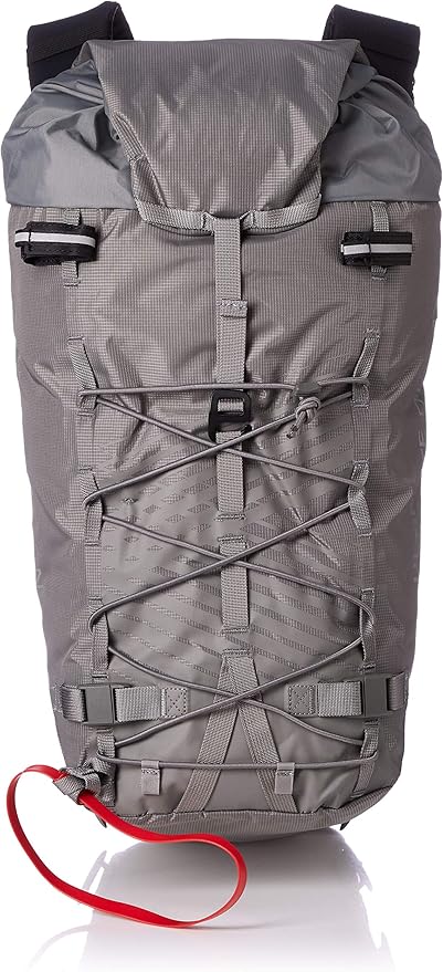 ultimate direction all mountain pack