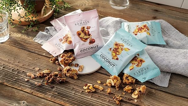 SAHALE SNACKS PINEAPPLE RUM CASHEW COCONUT SNACK MIX, 4.5 OUNCES