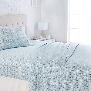 AmazonBasics Lightweight Super Soft Easy Care Microfiber Sheet Set with 16" Deep Pockets - Twin, Aqua Fern
