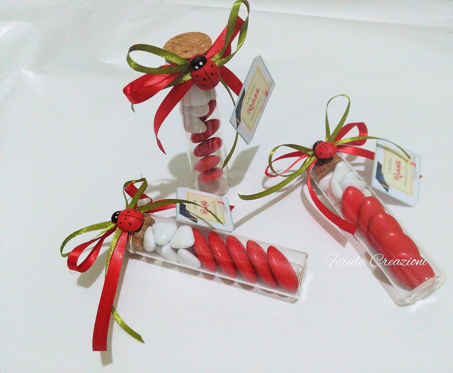 Bomboniera laurea tubo vetro confetti con tappo in sughero e