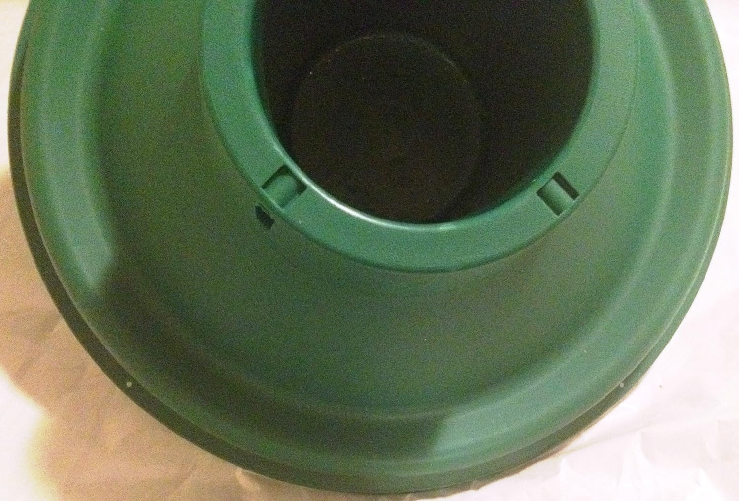 Tree Stands - H M S MFG 103-12 X-mas Tree Stand, 19-Inch