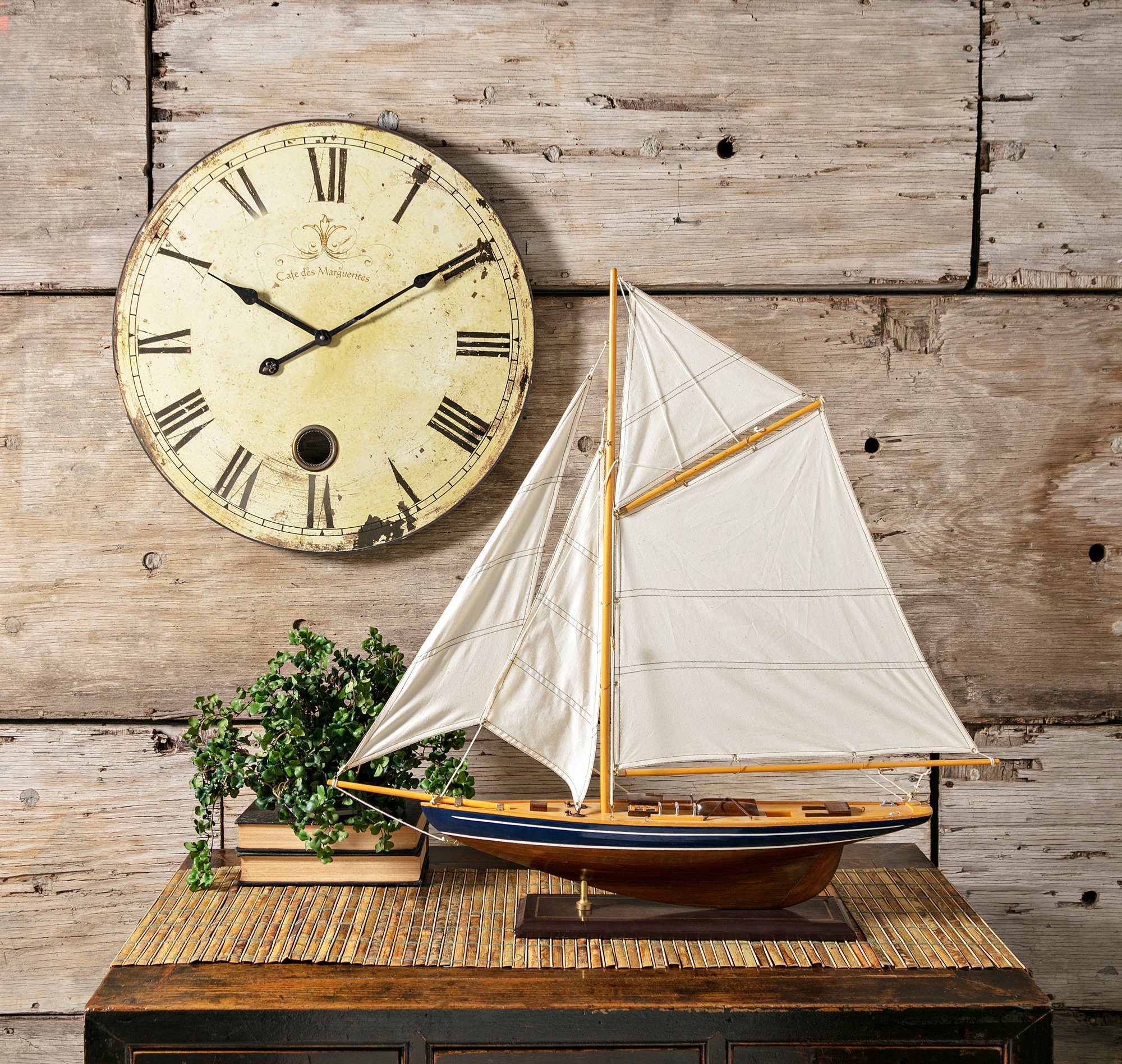 Imax 2511 Large Wall Clock with Pendulum – Vintage Style Round Wall ...