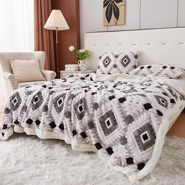 UKELER BOHO SHERPA FLEECE BLANKETS 80” × 90”,...