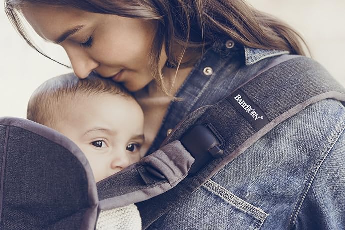 红点获奖产品 BABYBJORN Carrier One 旗舰款 婴儿背带 抱袋 ¥734 中亚Prime会员可再95折