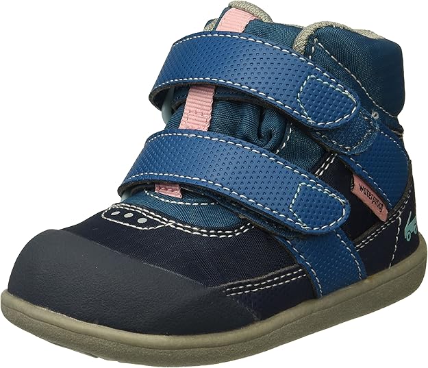 The Best Hiking Boots For Kids Finding A Wide And Waterproof Hiking