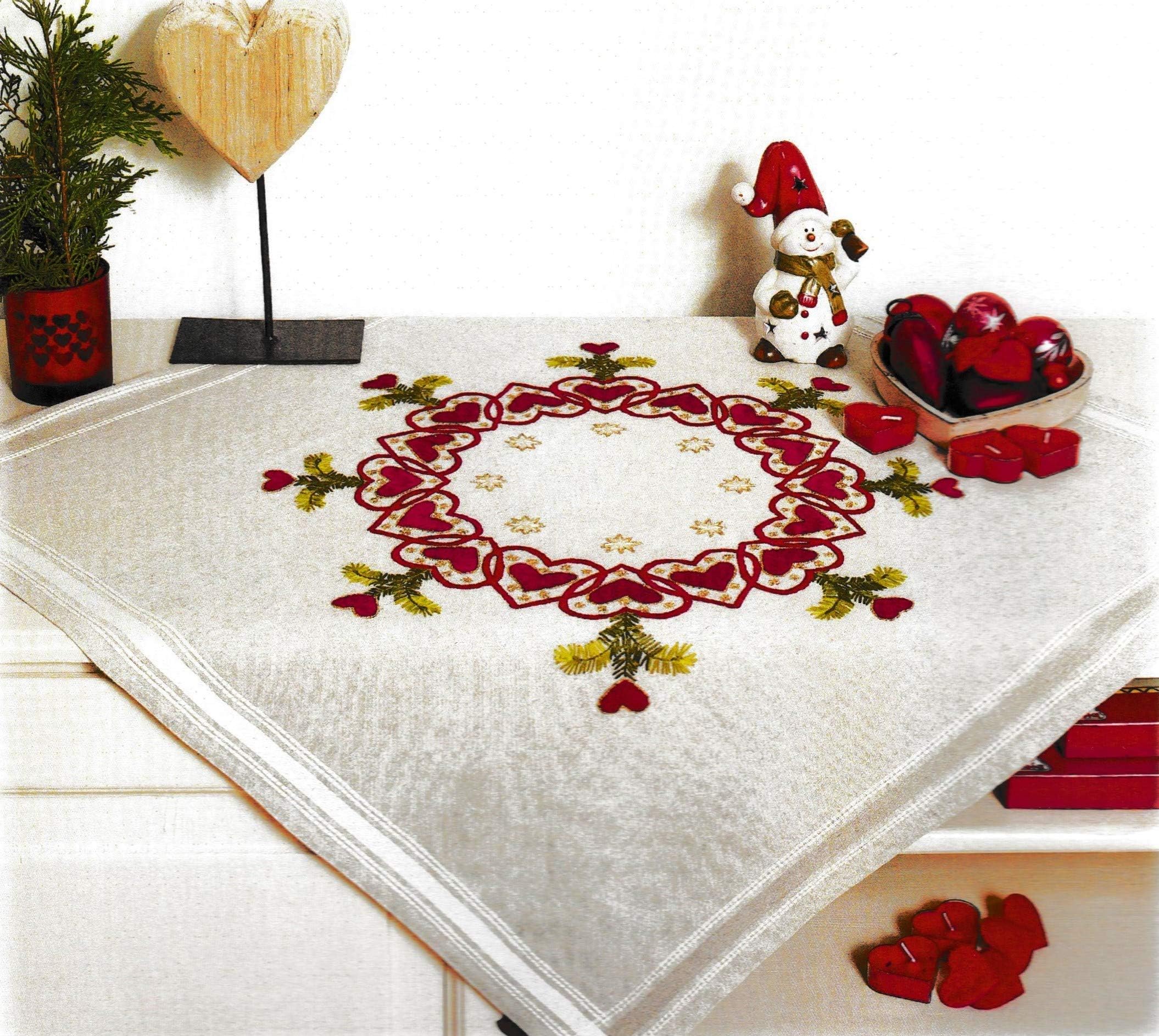Printed Stamped Cross Stitch Tablecloth Kit for Embroidery (Christmas Hearts 7012)