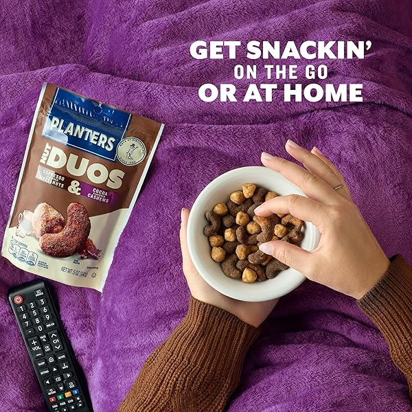 PLANTERS NUT DUOS, FLAVORED NUTS SNACK PACK – COCOA CASHEWS & ESPRESSO HAZELNUTS 5OZ