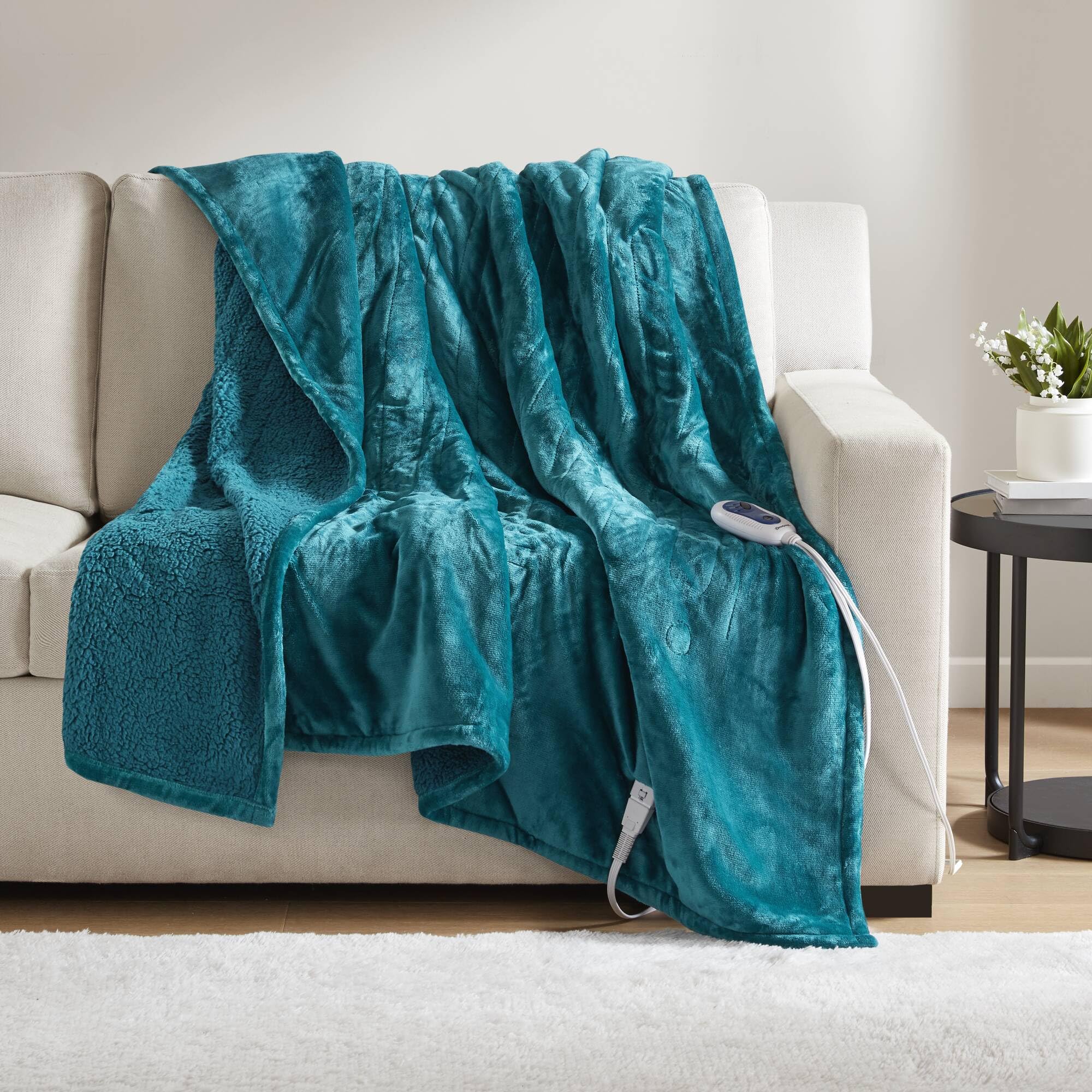 Photo 1 of Beautyrest Heated Blanket, Electric Throw Blanket, Soft, Warm, Reversible Plush - Sherpa Heating Blanket Throw, 3 Heat Settings, 2 hr Auto Shut Off, Machine Washable, Oversized 60 in x 70 in, Teal