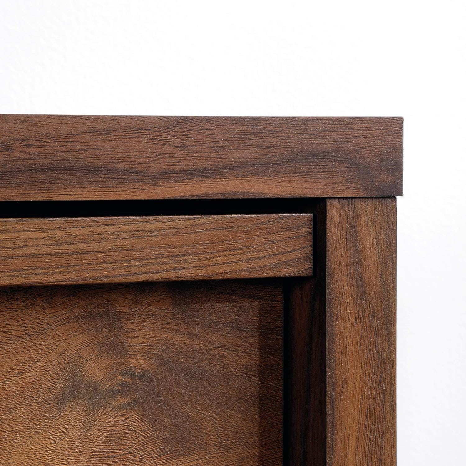 Sauder Harvey Park 4-Drawer Chest, Grand Walnut finish: Furniture & Decor