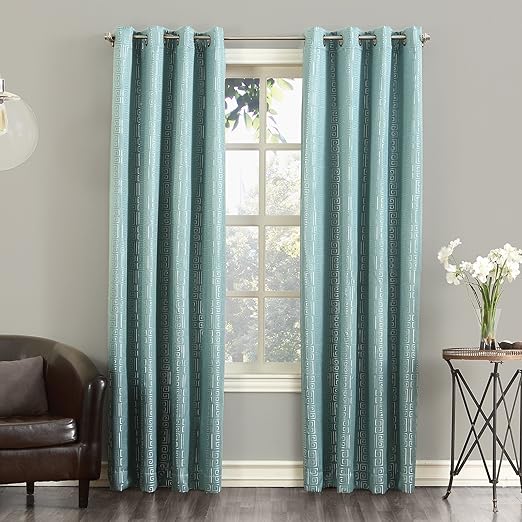 Amazon Com Sun Zero Theodore Blackout Lined Single Curtain Panel