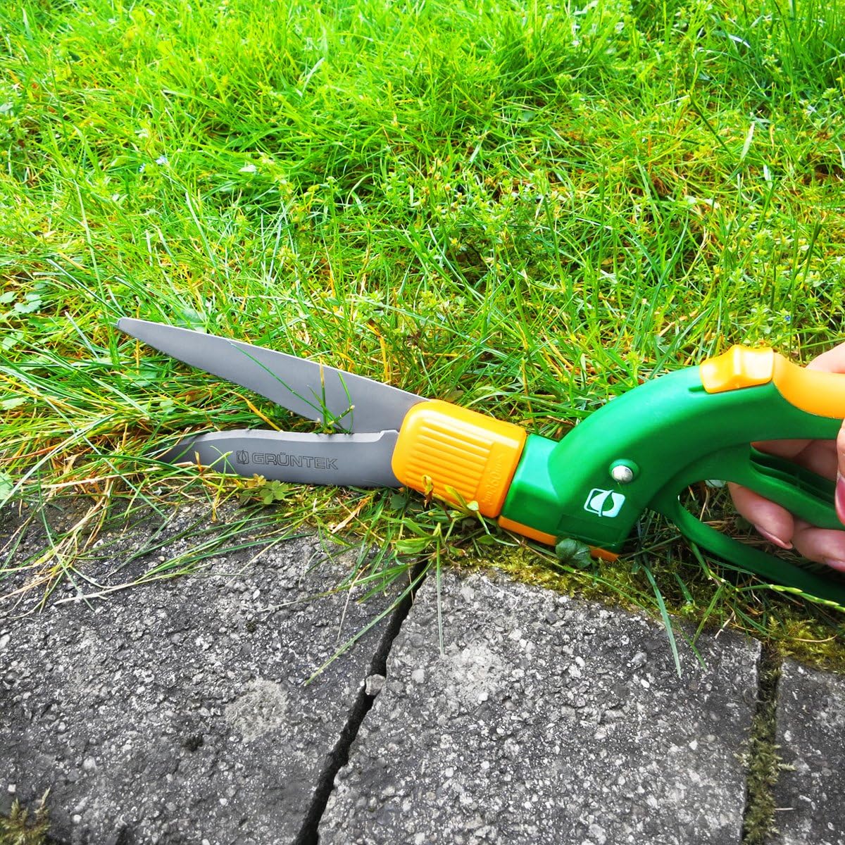 GRÜNTEK Grass Shears Swift 380 mm - Comfort Lawn Shears with 360° Rotating Teflon-Coated Blade, Green, 20.5 cm x 9 cm - Image 4