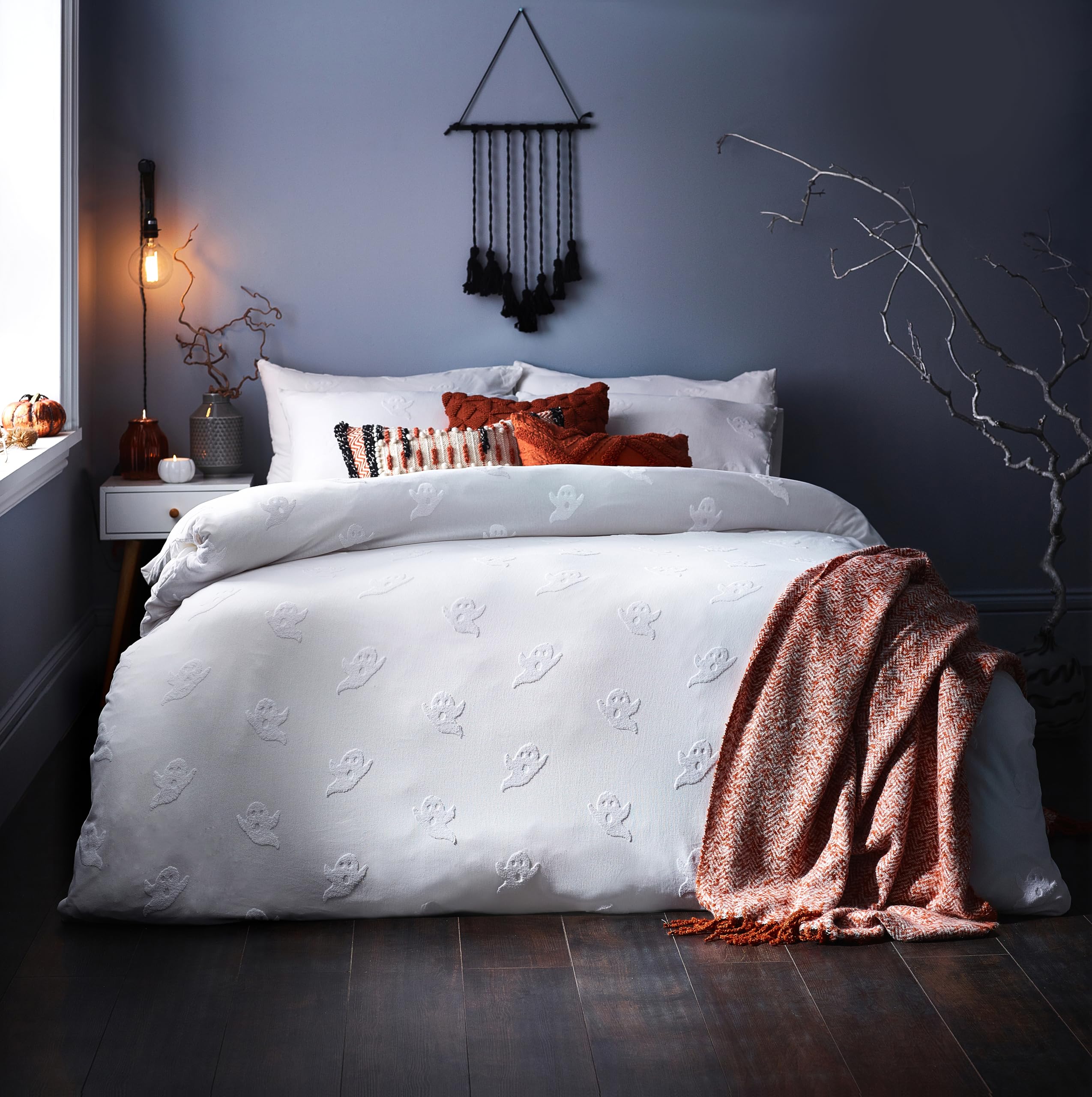 The Linen Yard Ghost Tufted Duvet Cover Set, Cotton, White, Single