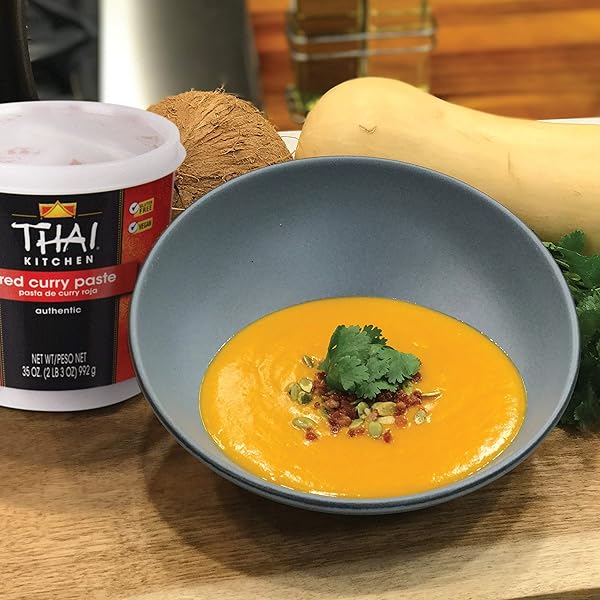 THAI KITCHEN RED CURRY PASTE, 35 OZ – ONE 35 OUNCE TUB OF THAI RED CURRY PASTE WITH RED CHILI PEPPER, LEMONGRASS, THAI GINGER AND SPICES, PERFECT FOR STIR-FRIES AND SOUP BASES