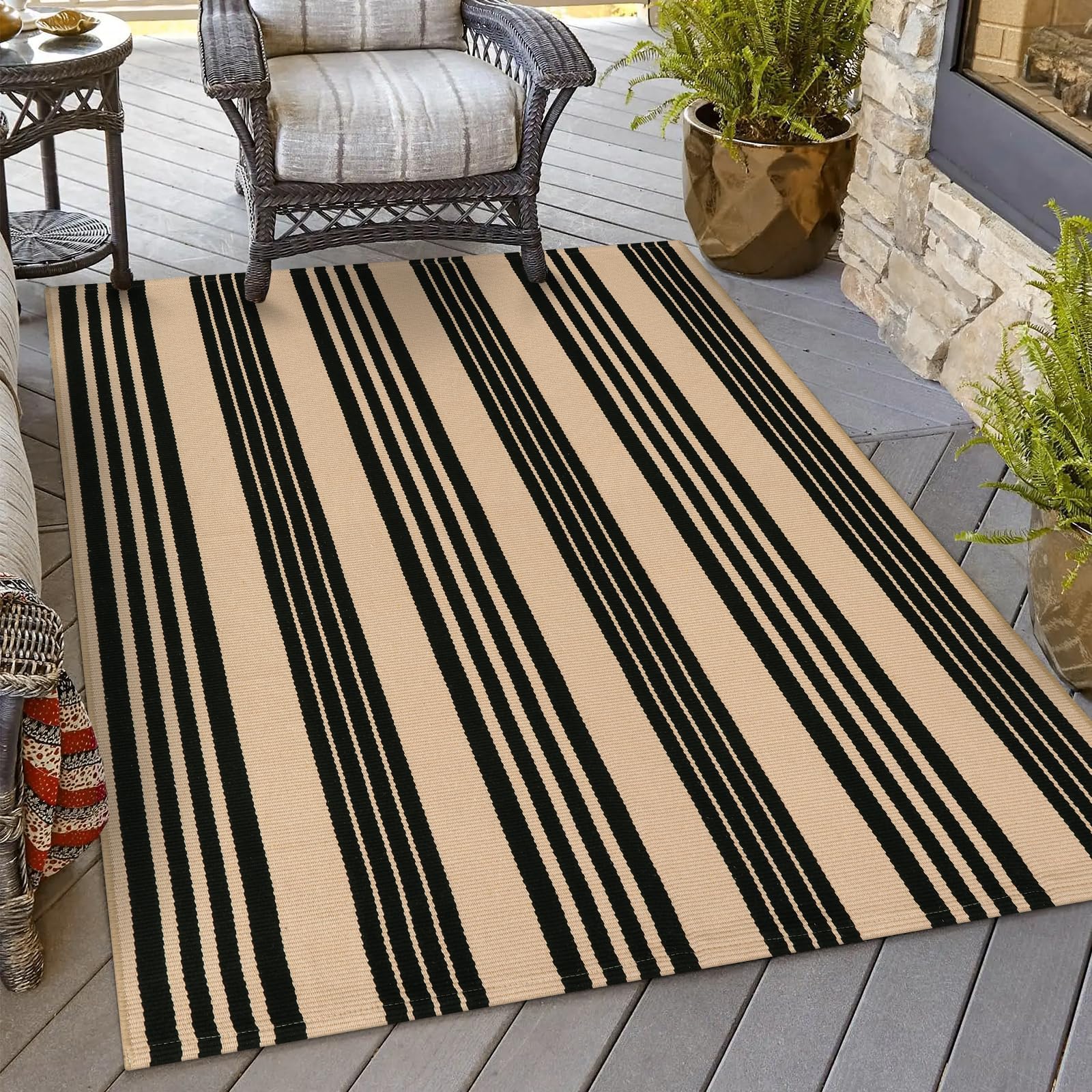 Photo 1 of *MINOR DAMAGE - USED*
OJIA Outdoor Area Rugs 4'x6', Black and Tan Outdoor Rug Machine Washable Patio Rugs Cotton Hand Woven Entryway Rug Indoor Rugs for Bedroom/Porch/Deck/Backyard/Camping/Living Room