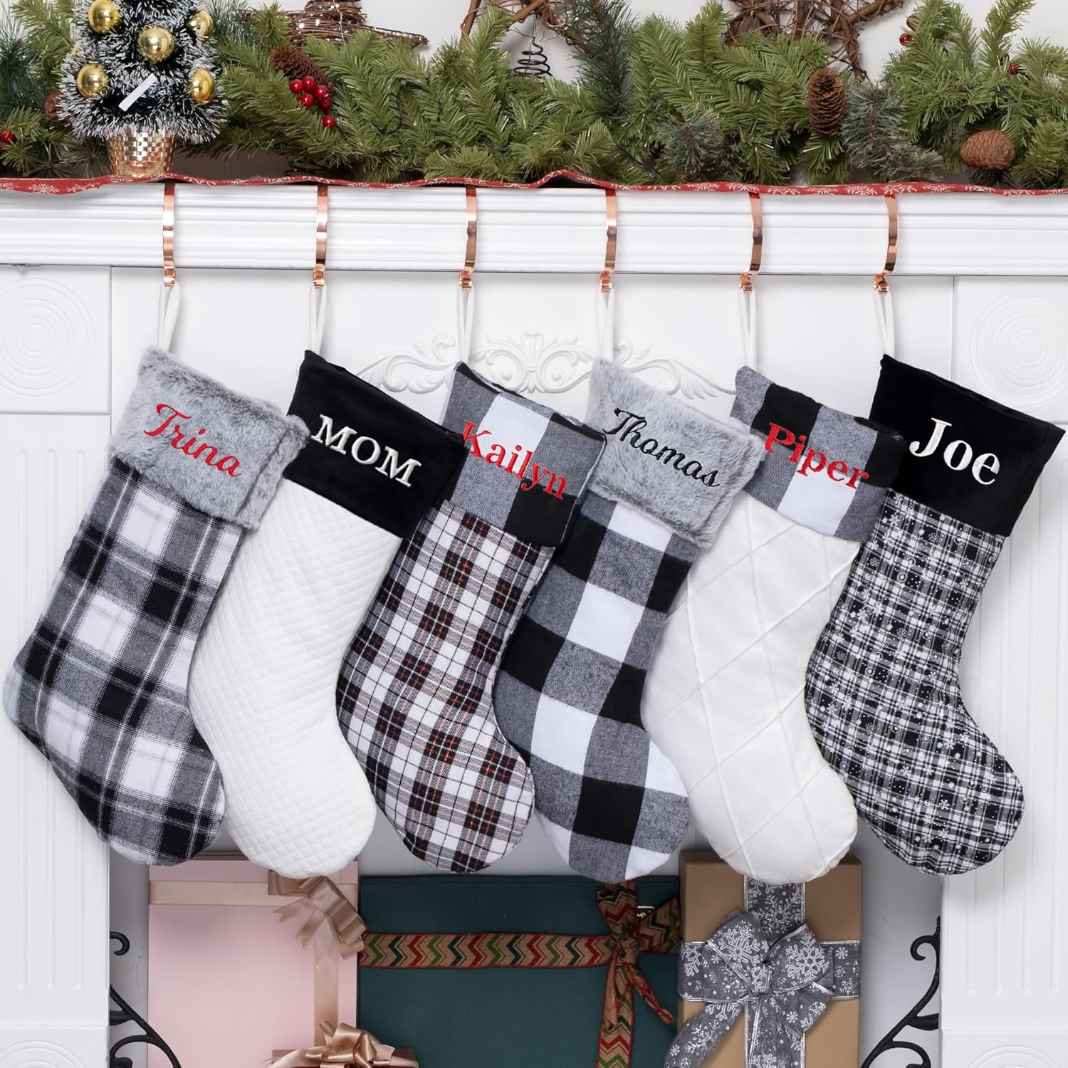 Stockings & Holders - BHD BEAUTY Personalized Black Plaid Christmas Stockings Set 1 Custom Name Xmas Stockings 2023 New Decoration with Gold Pattern 20