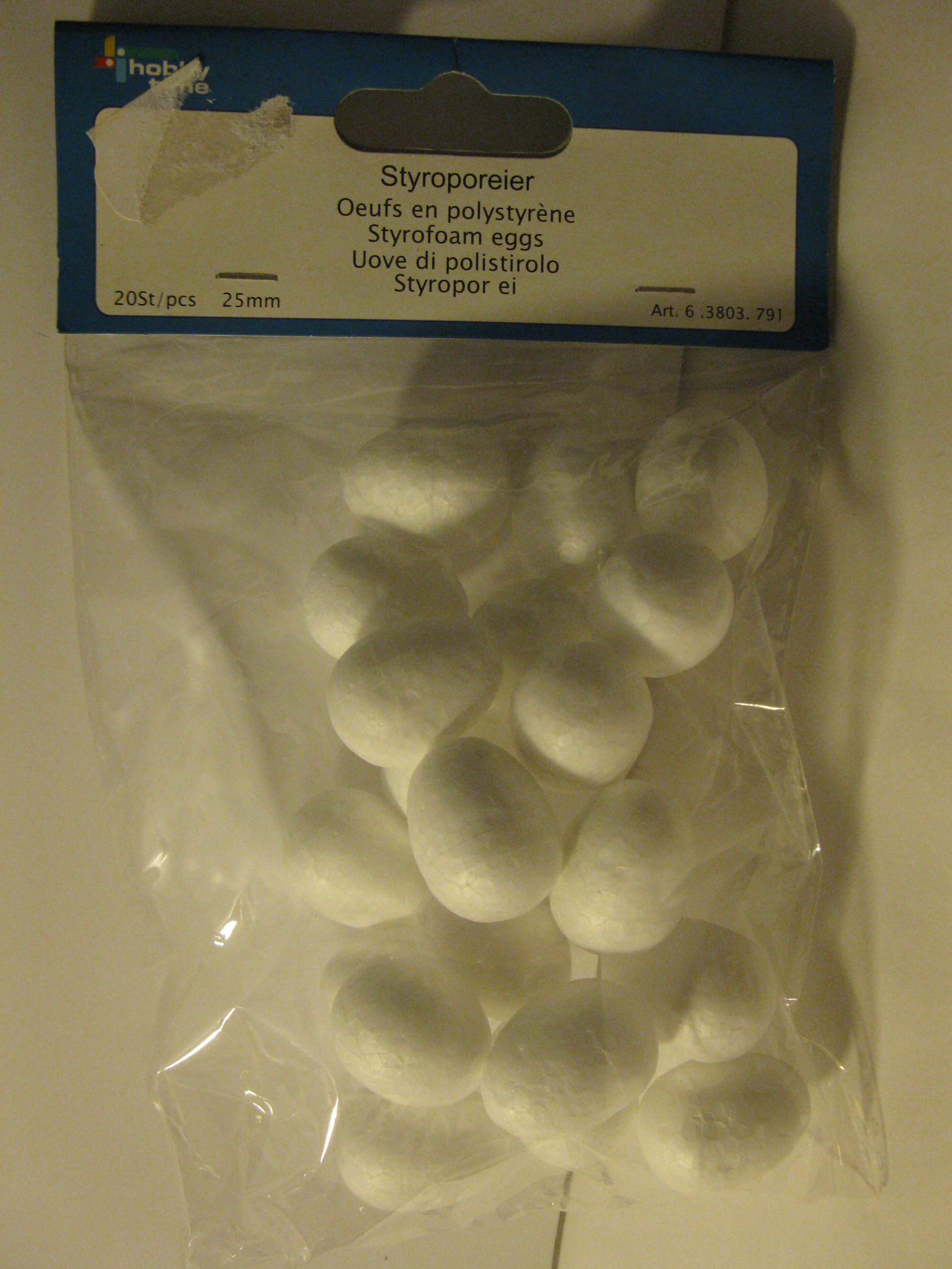 GLOREX Polystyrene Eggs White 20 x 25mm 20 Units