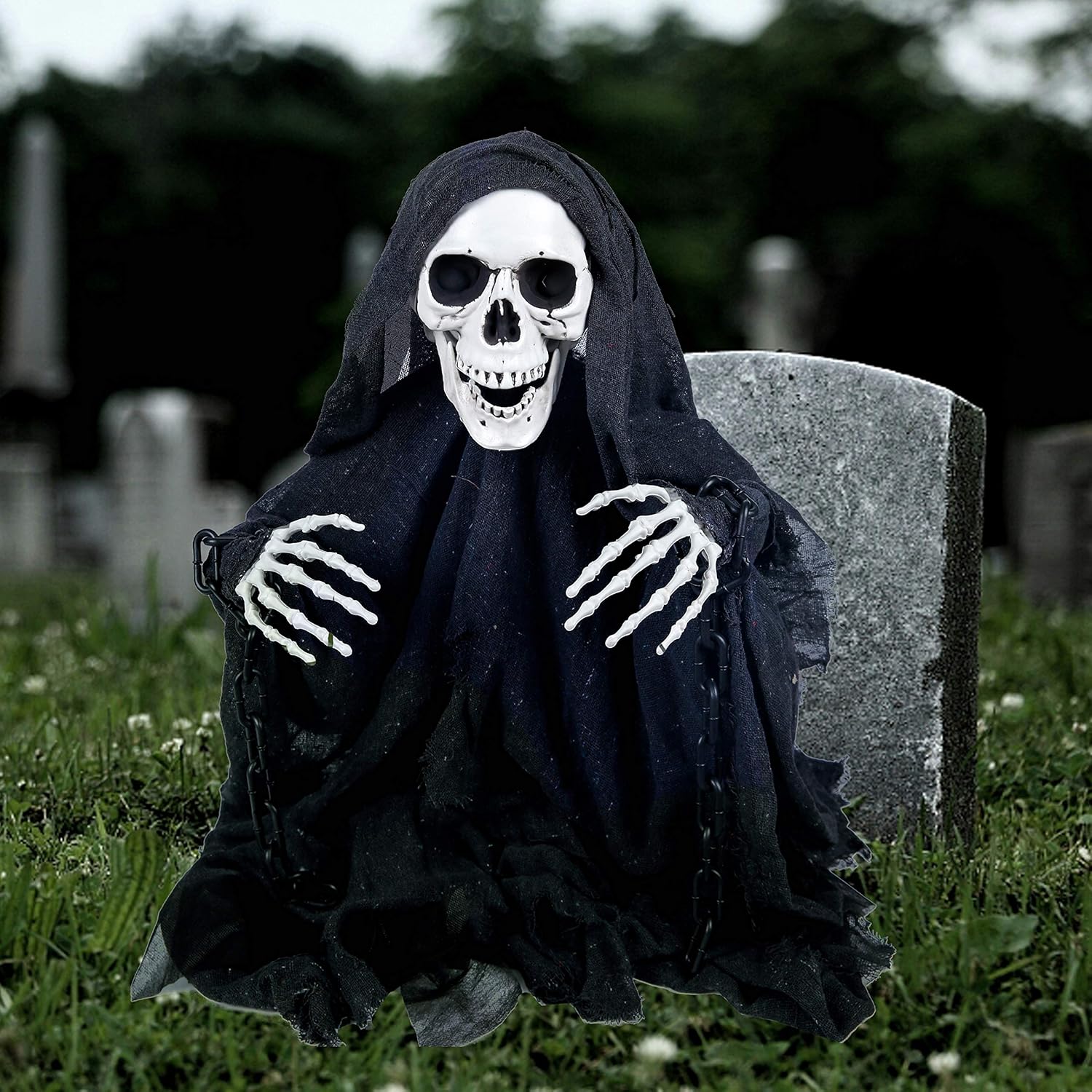 Skeleton Grim Reaper Ground Stake, Halloween yard stakes for Halloween outdoor graveyard Lawn stakes decorations: Toys & Games