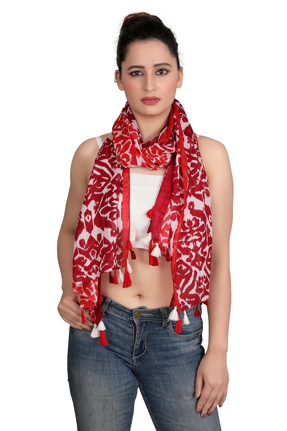 veriismo abstract printed big stole with tassels fringes to wear for any season. size 50x180cms.