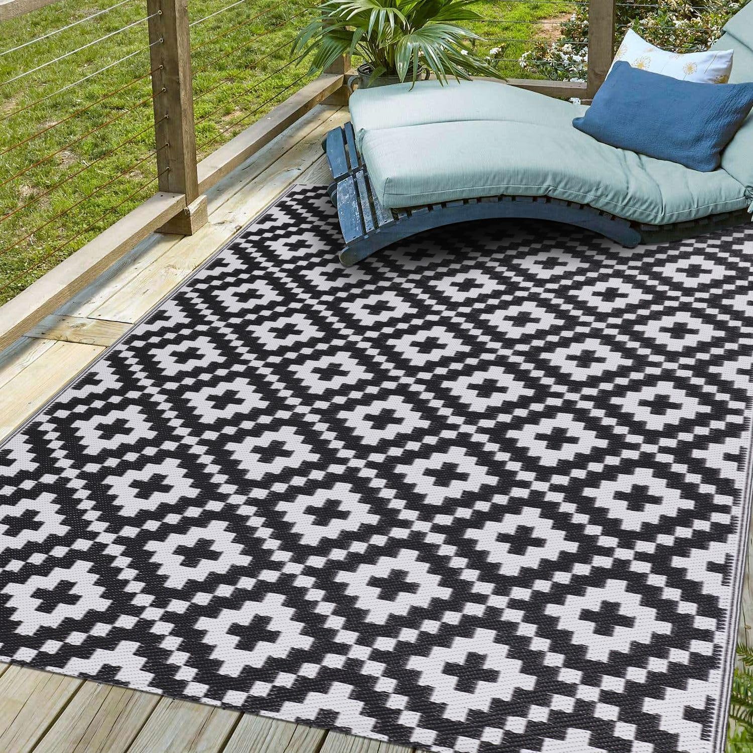 Photo 1 of 9' x 12' Plastic Straw Outdoor Patio & RV Rug - Large Floor Mat for Outdoors, RV, Patio, Backyard, Deck, Picnic, Beach, Trailer, Camping - Black & White Diamond
