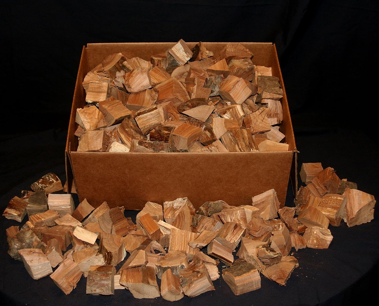 J.C.'s Smoking Wood Chunks 19's/1500 Cu in of Bulk