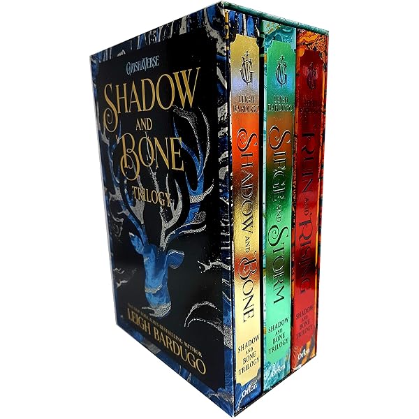 The Shadow and Bone Trilogy [Boxed Set] Nov 14 2017: Leigh Bardugo