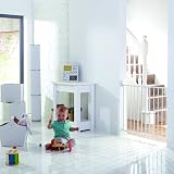Munchkin Lindam Easy Close Metal Baby Safety Gate 64.5-102cm view 5