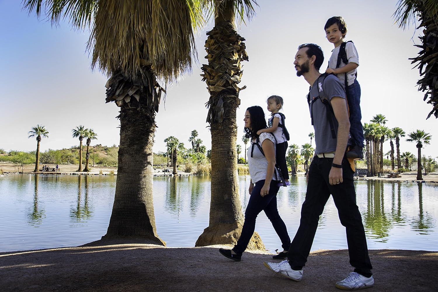 all bloggers den - Child Carrier