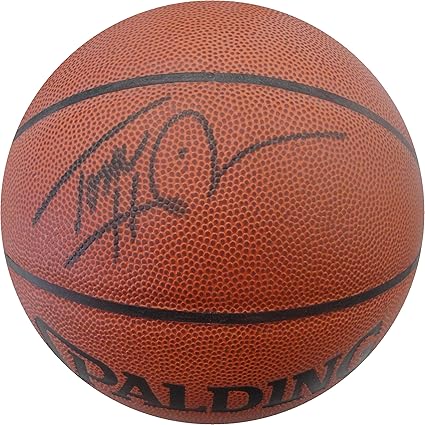 tom heinsohn autograph