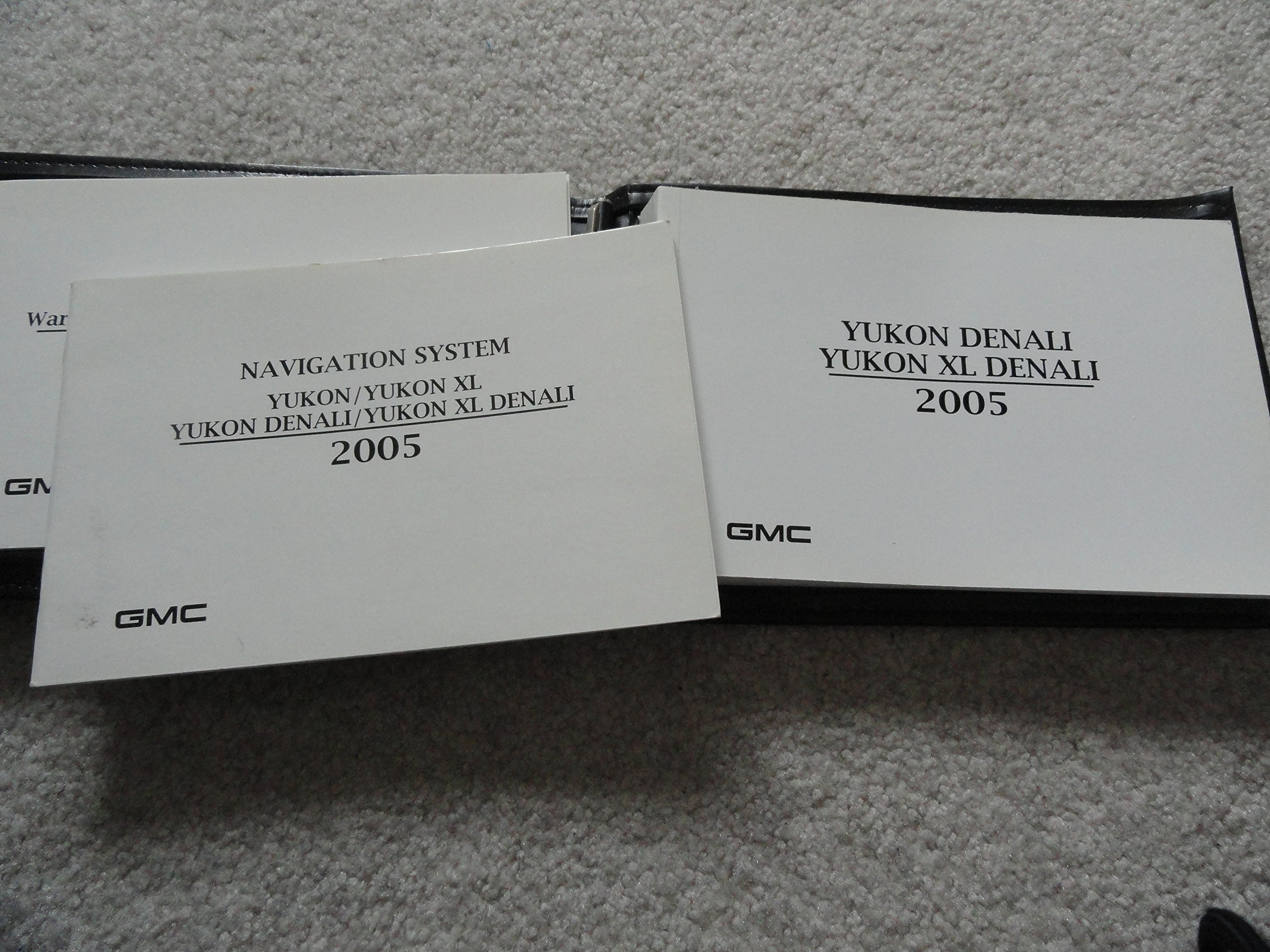 2005 GMC Yukon Owners Manual Paperback – 2005