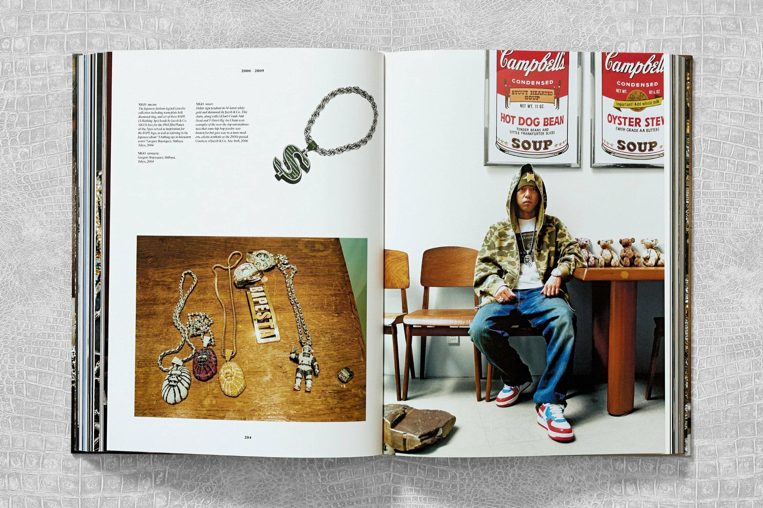 Ice Cold. A Hip-Hop Jewelry History (Multilingual Edition)