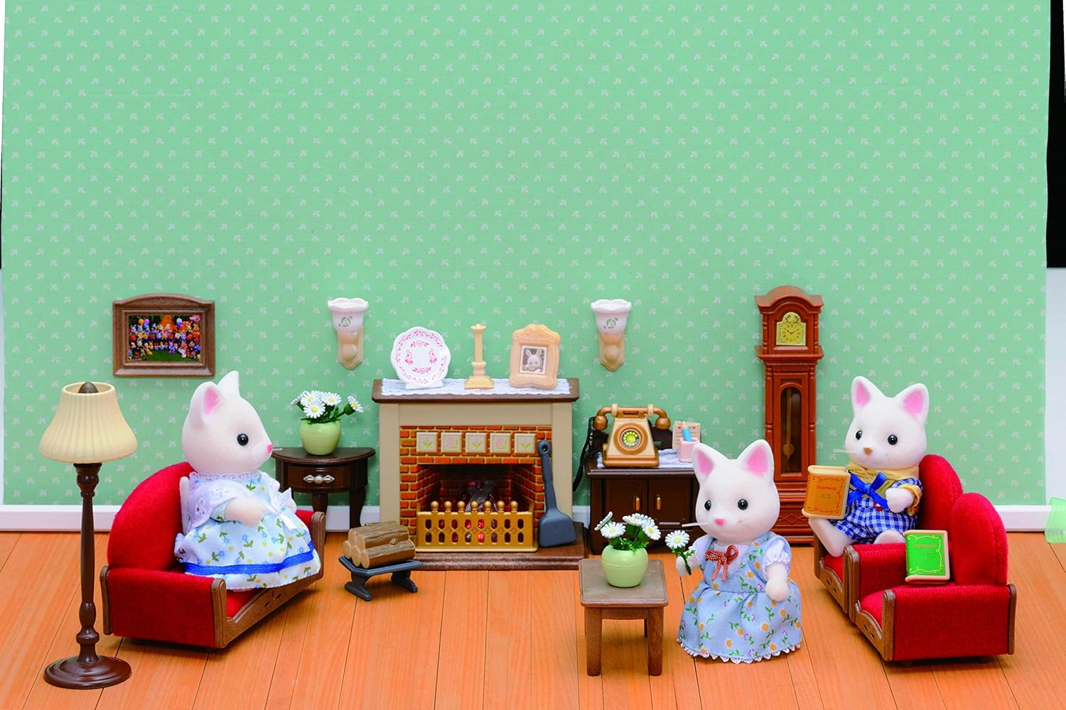 Sylvanian Families Luxury Living Room Set: Amazon.co.uk: Toys & Games Sylvanian Families Luxury Living Room Set: Amazon.co.uk: Toys & Games