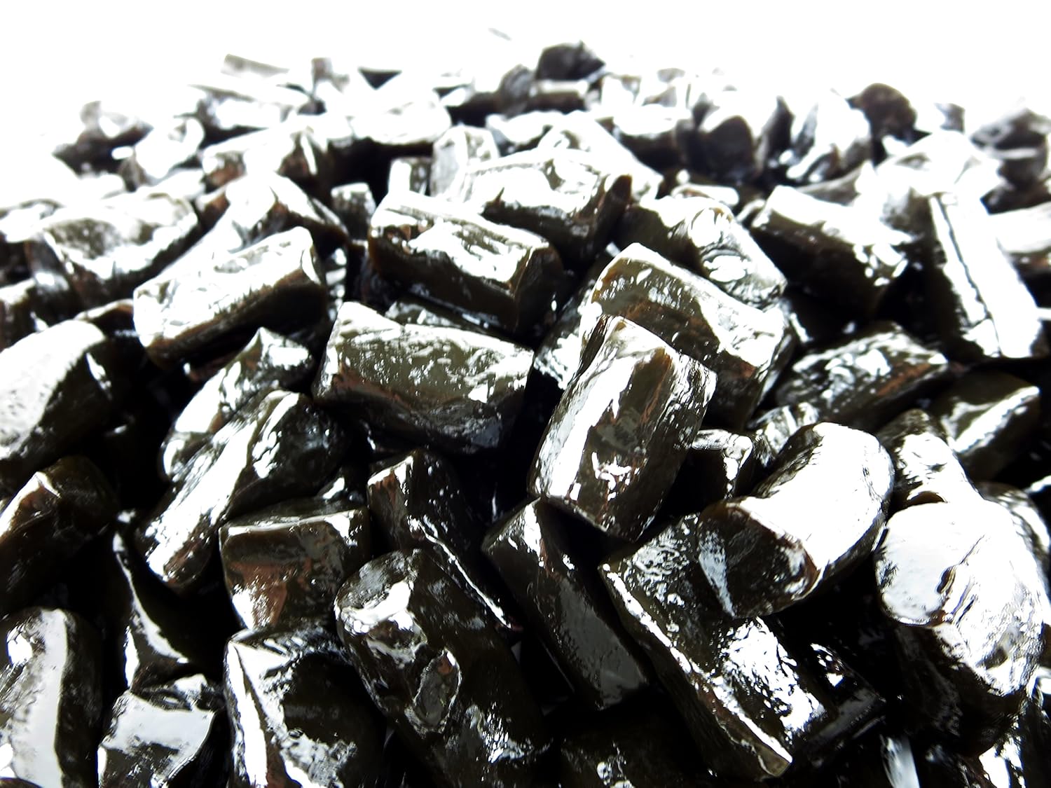 Amazon Com Finnska Sugar Free Black Licorice Bites 2 Lb Bag In A Blacktie Box Grocery Gourmet Food