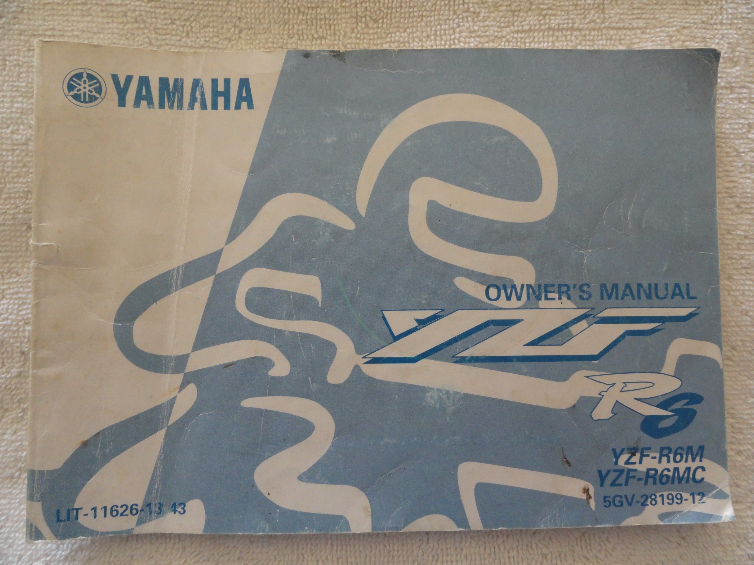 1999 2000 Yamaha YZF-R6M Owners Manual YZF R6 M and MC Paperback – 1999