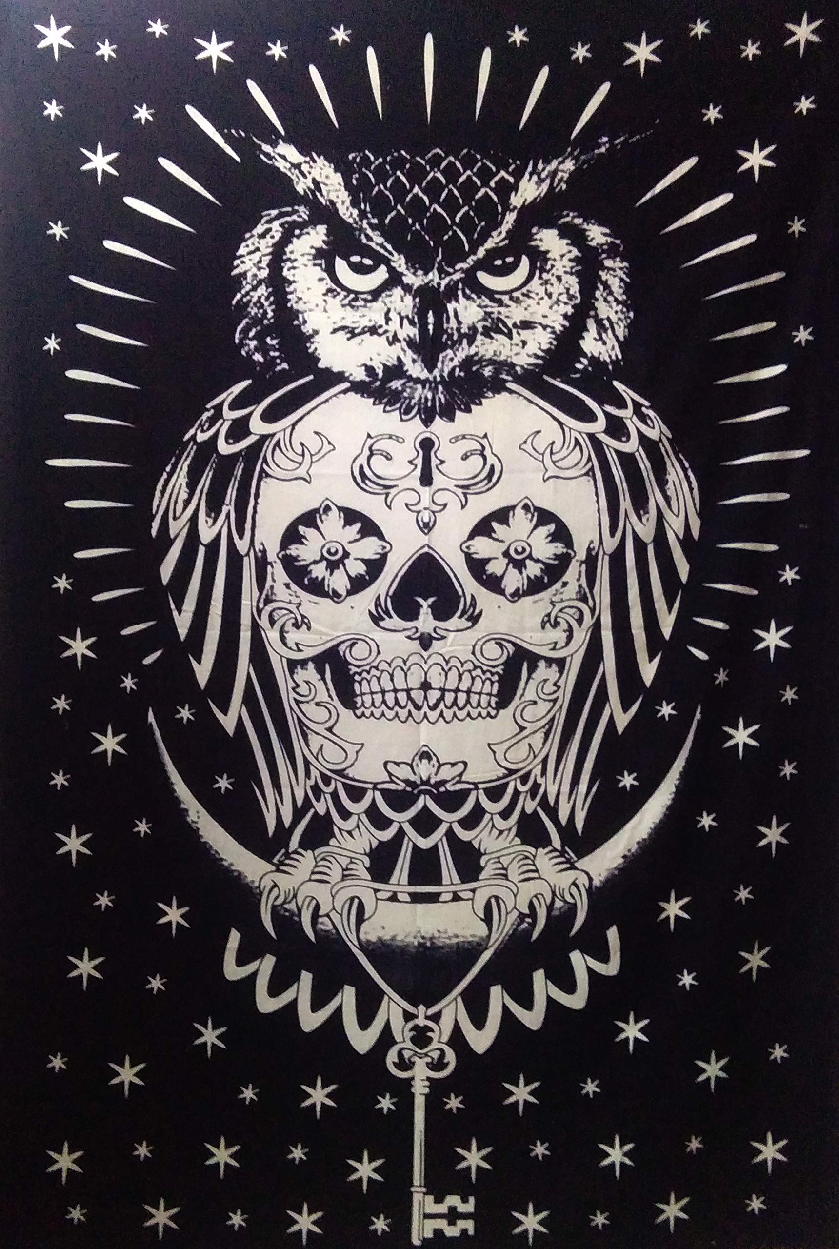 Purpledip Cotton Bed Cover Wall Poster Beach Throw 'Night Eyes': Bohemian Hanging Tapestry (20045)