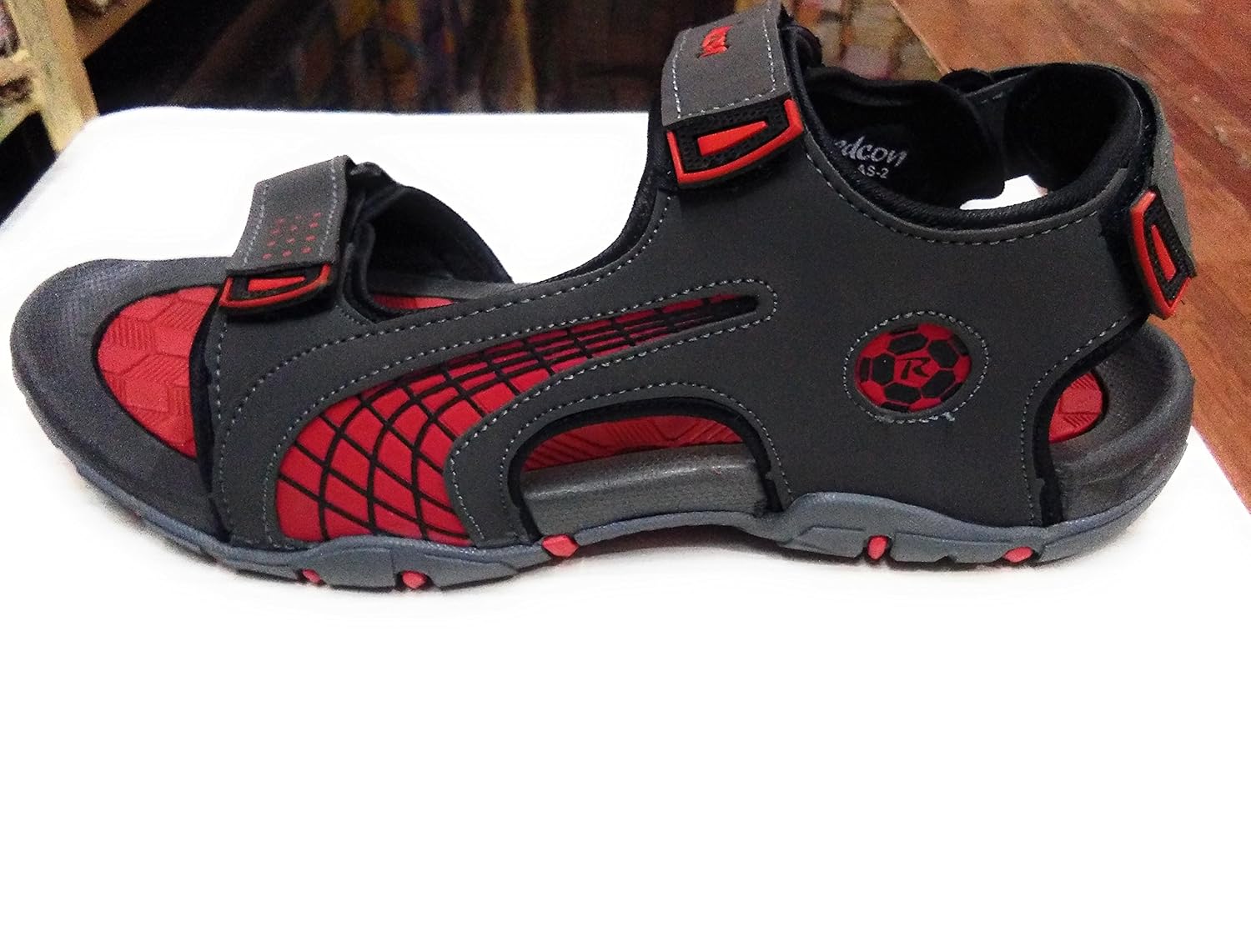 redcon sandals price
