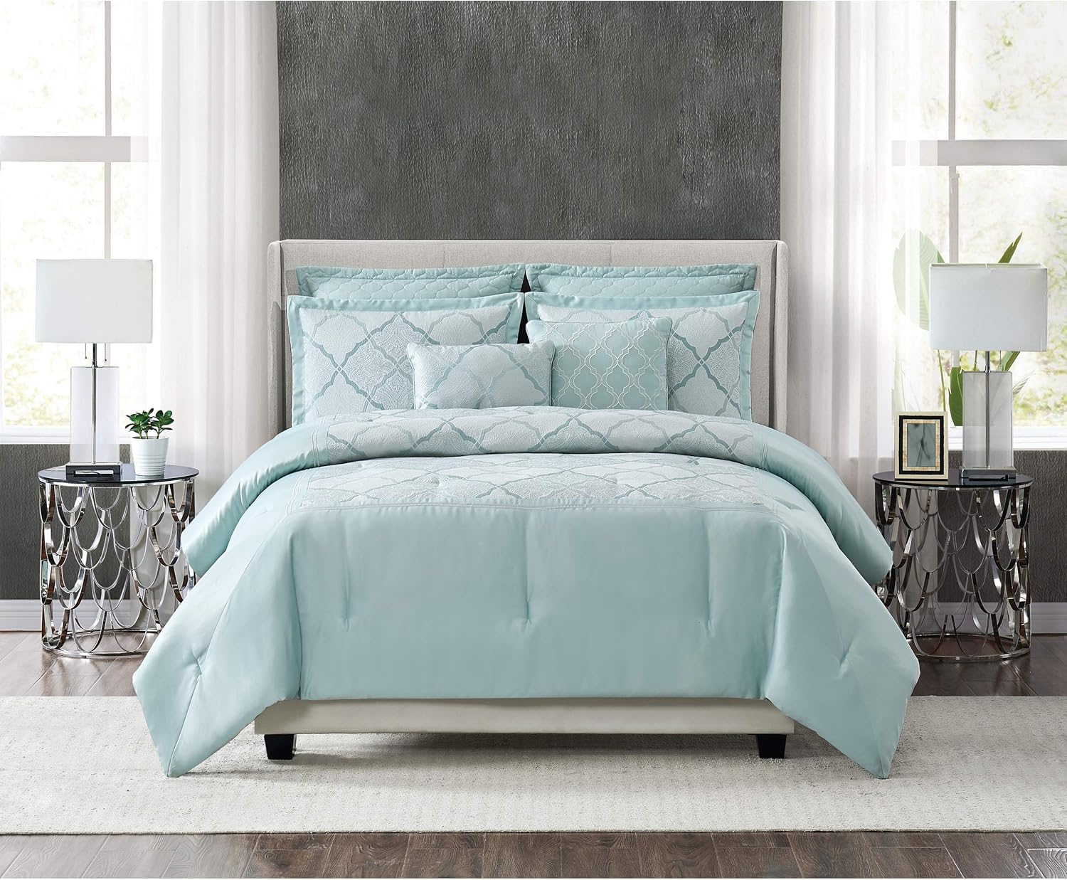 Amazon Com 5th Avenue Lux Roya Luxury 7 Piece Comforter Set King Home Kitchen