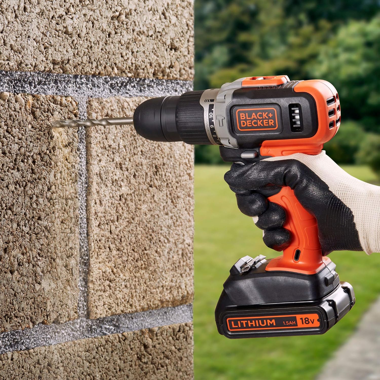 BLACK+DECKER BCD003C2K-QW 18V 21.000 ipm Hammer Drill with 2 Lithium Batteries 1.3Ah and Case, 3/8_pollice - Image 4