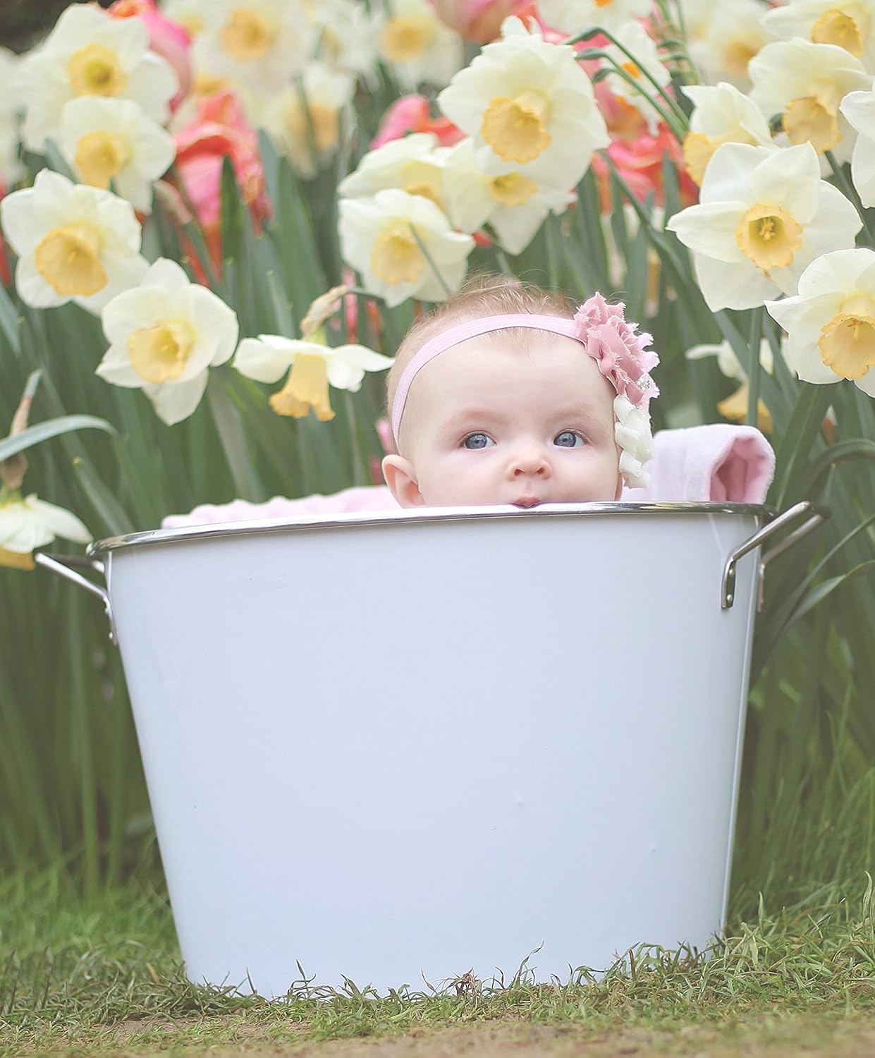 buttons baby bowtique