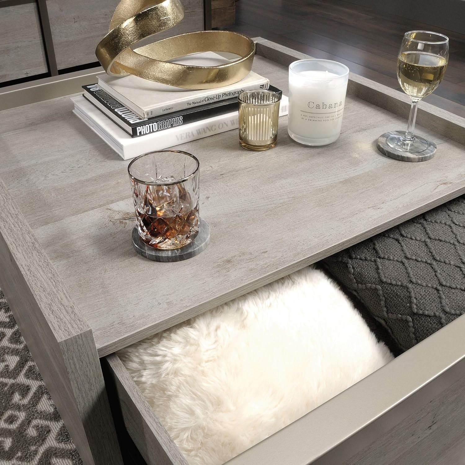 Sauder Manhattan Gate Coffee Table, L: 31.02" x W: 30.95" x H: 16.06", Mystic Oak finish: Kitchen & Dining