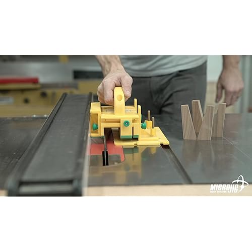Microjig Gripper Grr Ripper Advanced 3d Pushblock For Table Saw Router Table Jointer And Band Saw By Microjig