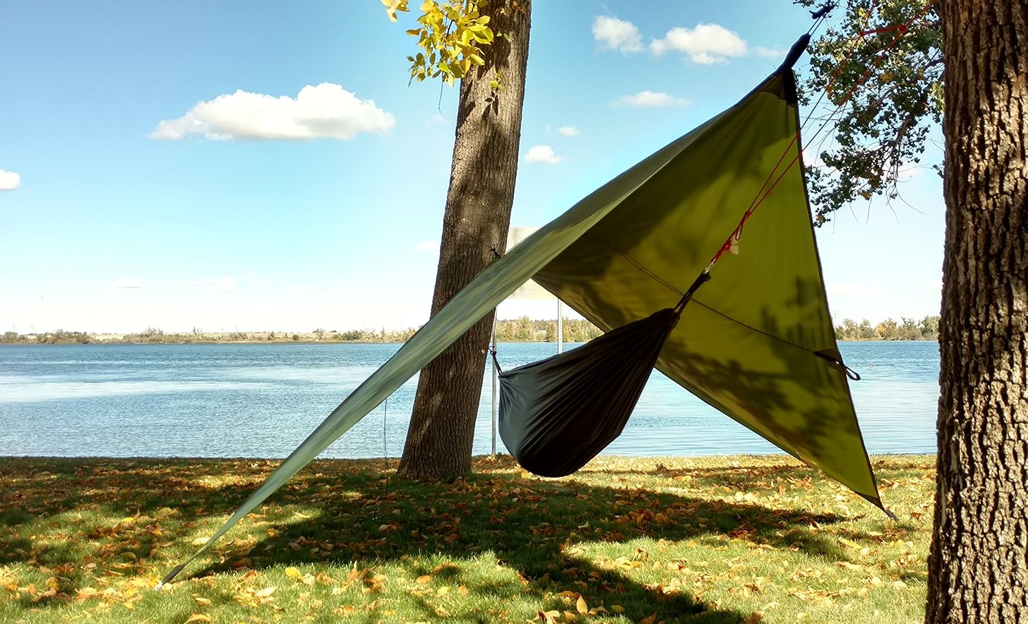 Best military hammock with mosquito net