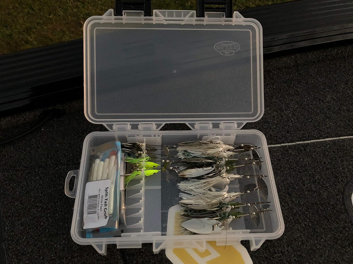Plano FTO Spinner Bait Size 3700 Organizer: Sports & Outdoors