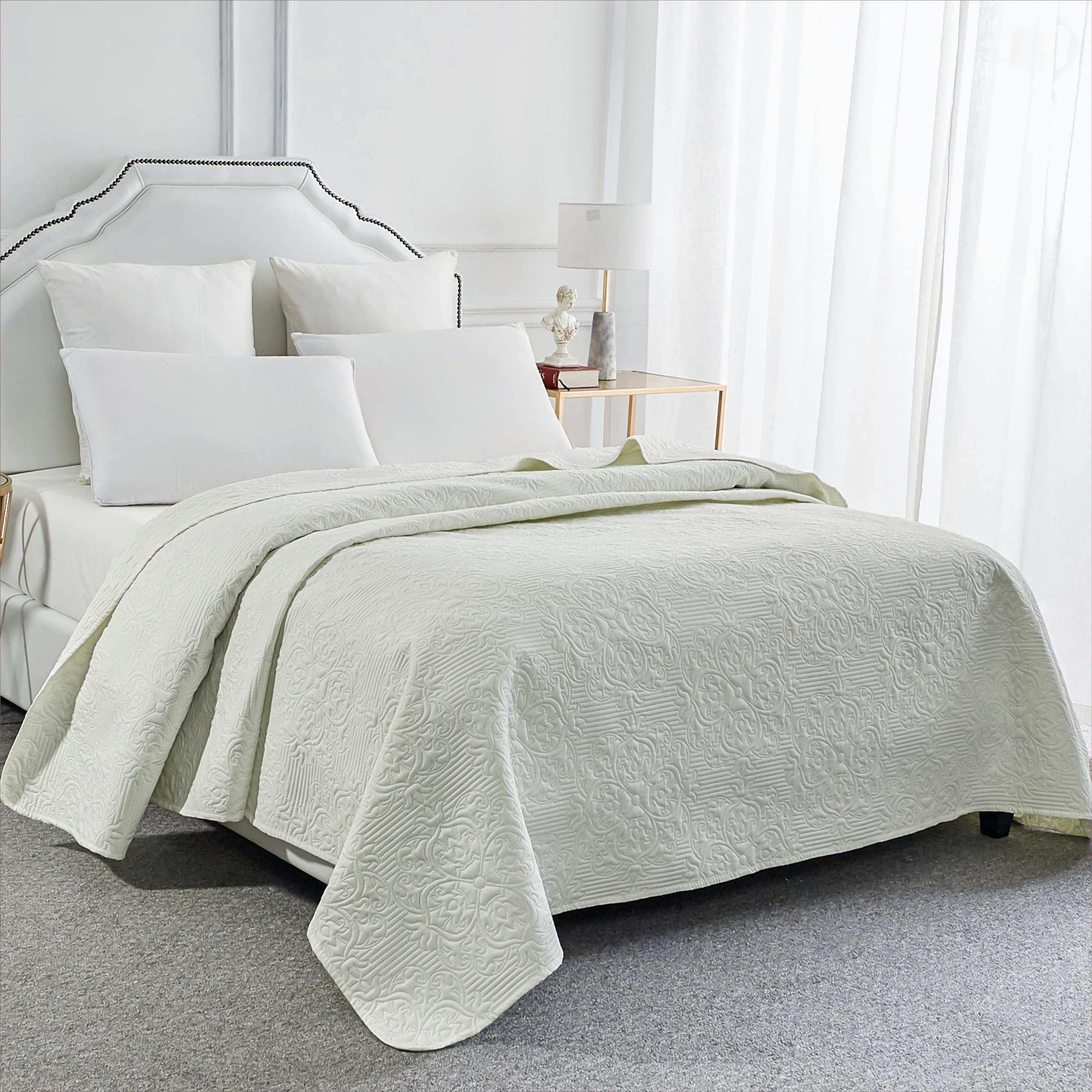 Photo 1 of Sophia & William Bed Quilt Bedspread Coverlet - Reversible, Lightweight - Queen Size, Ivory