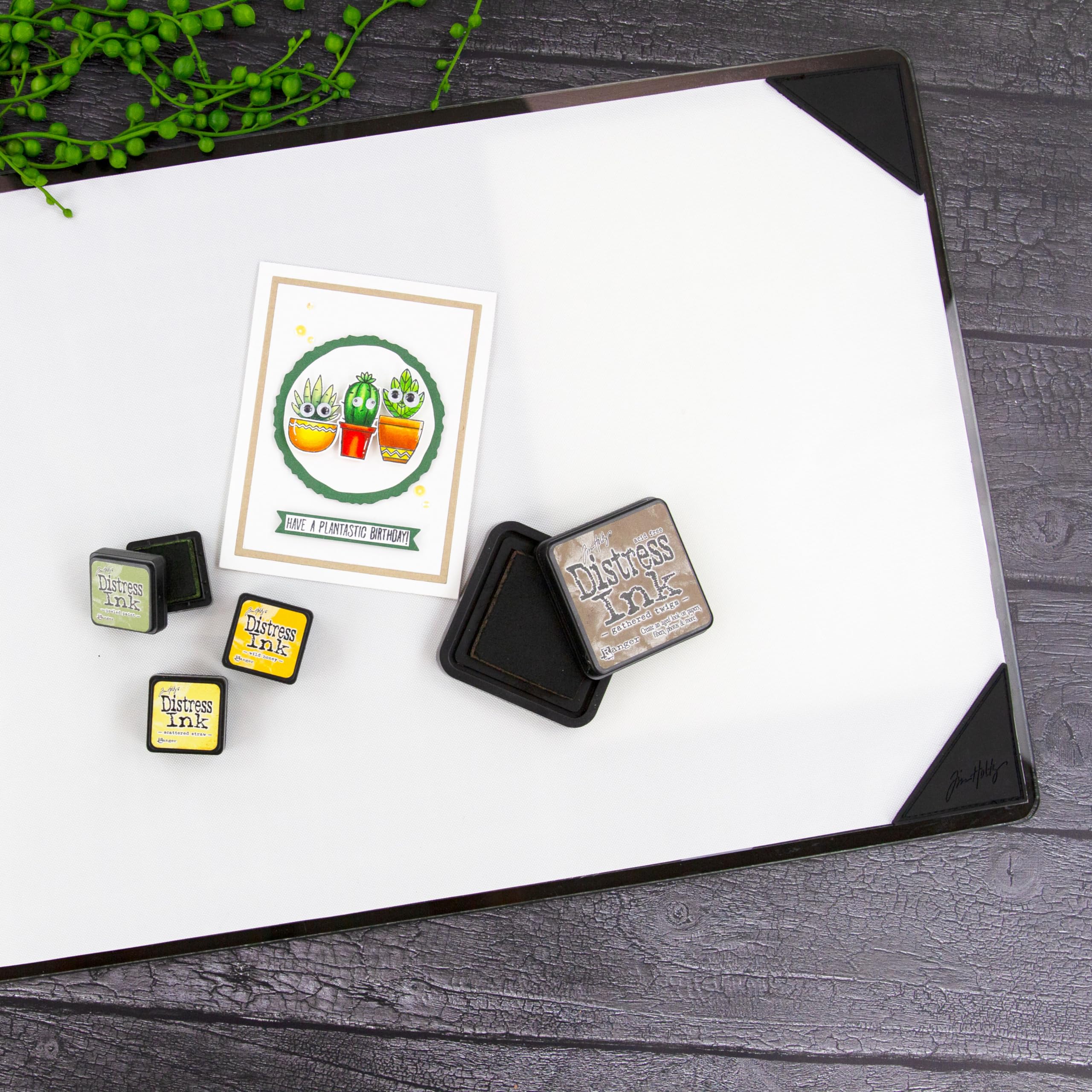 Ranger Tim Holtz - Tonic TH Media Surface MAT 23X13.5