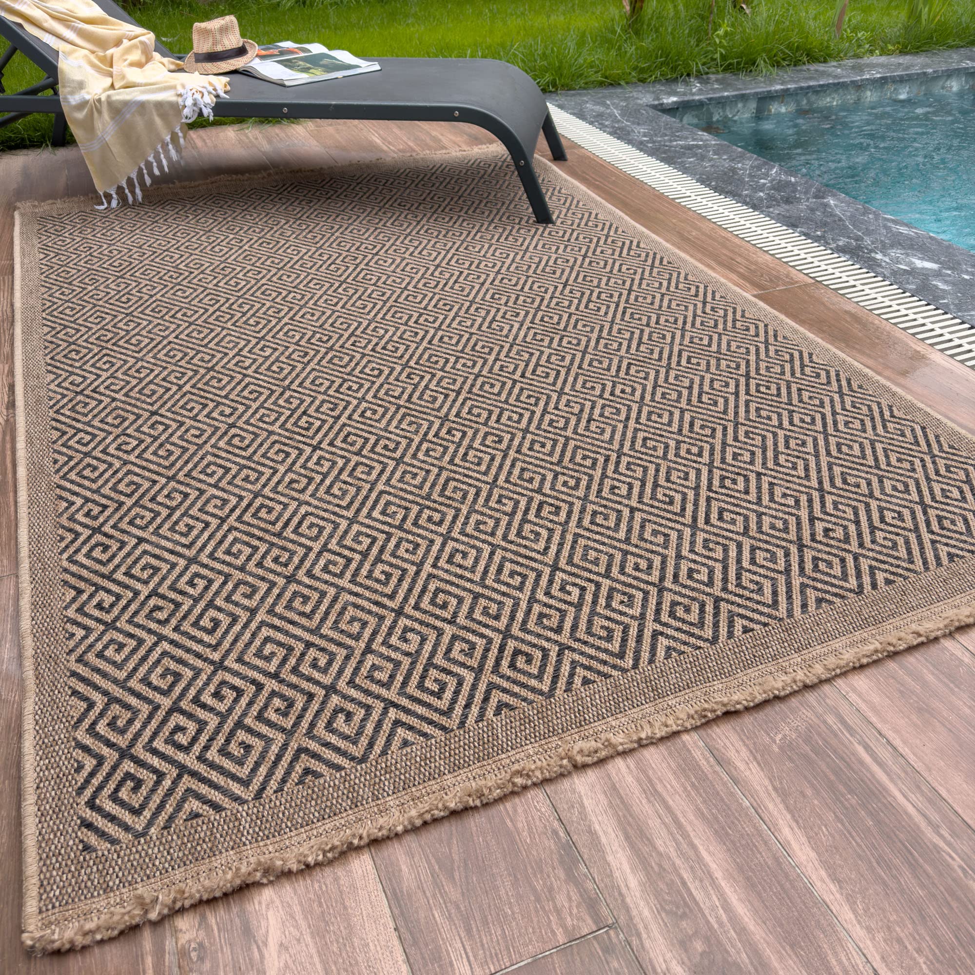 THE RUGS Nature Collection Outdoor Rug – Indoor/Outdoor Tona Border Area Rug for Patio, Deck, Garden, Kitchen, Bathroom or Living Room (Greek Key-Dark Grey, 80 x 150 cm) — image 1