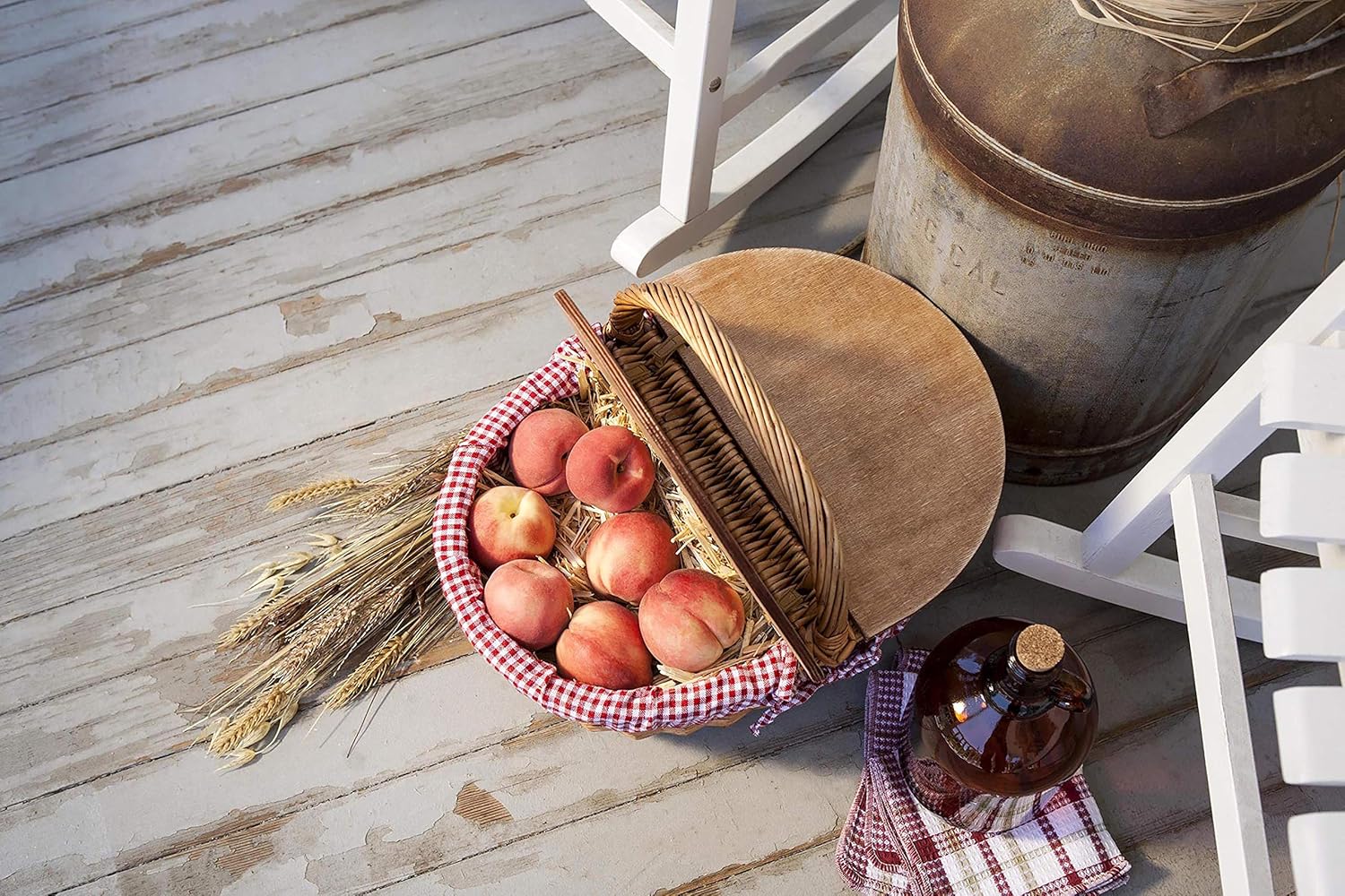 Picnic Time Country Picnic Basket with Liner, Red/White Gingham: Garden & Outdoor