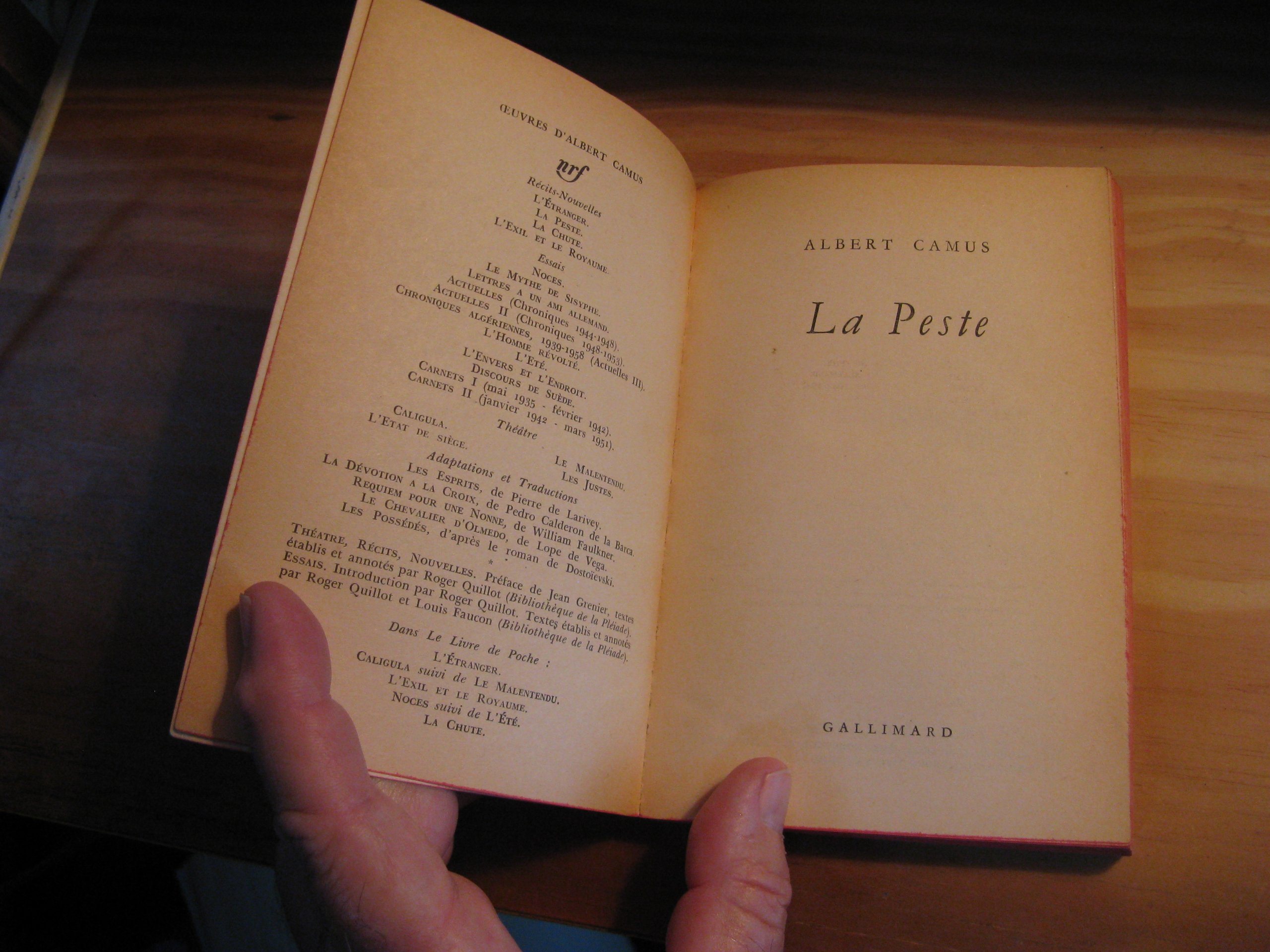 La Peste De Albert Camus En Francais Camus Albert Amazon Com Books