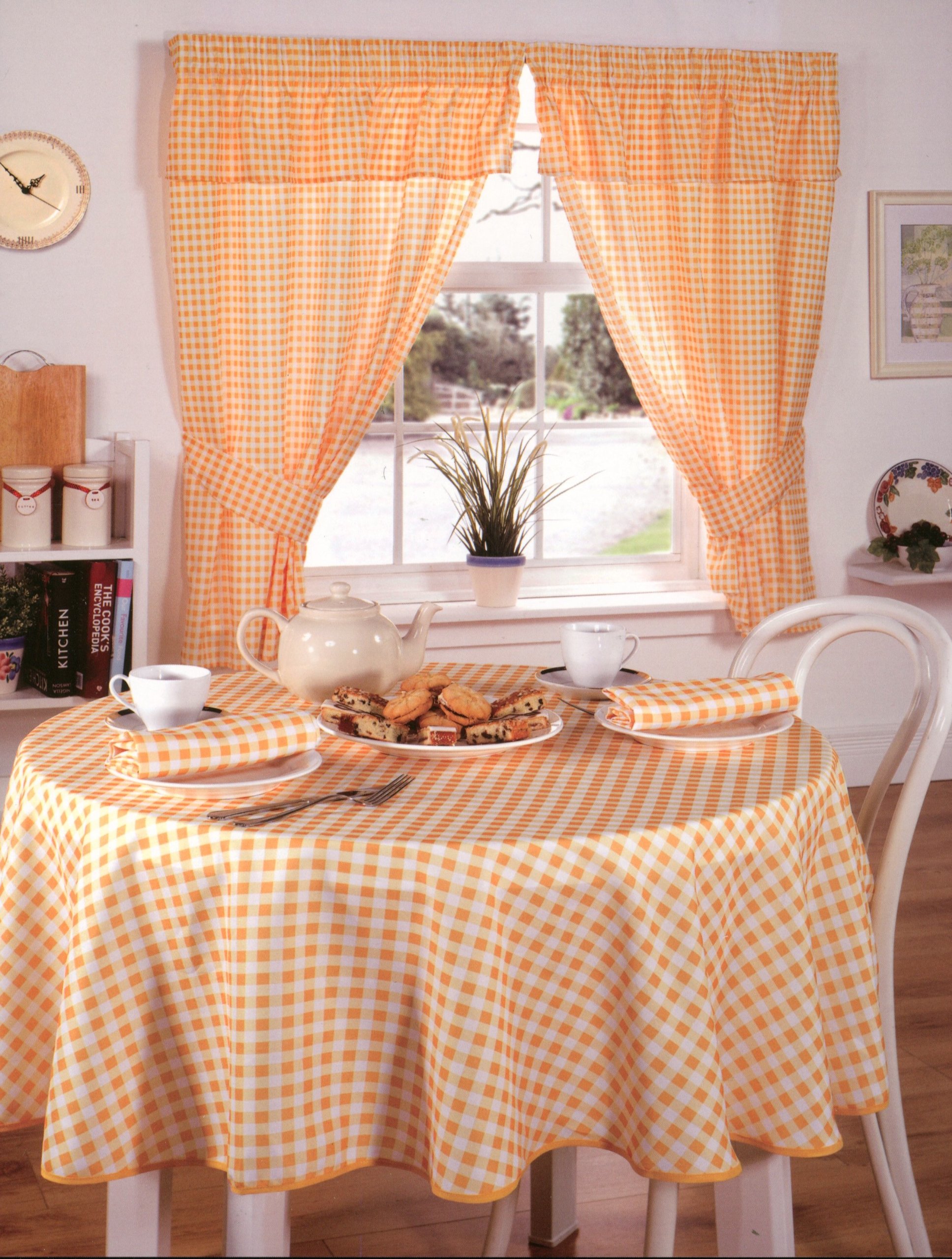 Molly Gingham Check Kitchen Pencil Pleat Curtains, Lemon, 46 x 54 Inch