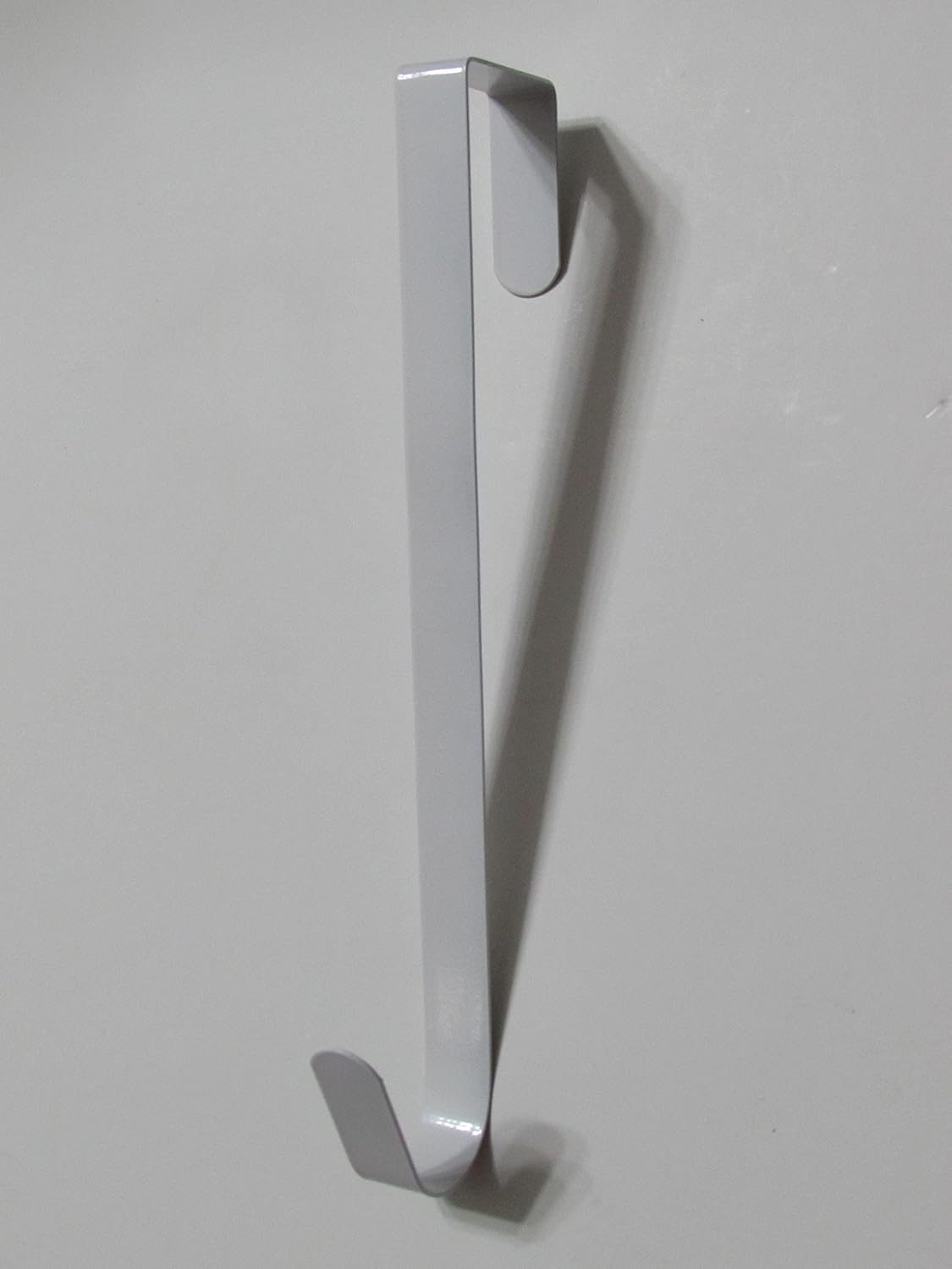 Wreath Hangers - dobar Over The Door Metal Wreath Hanger - 11-Inch (White)
