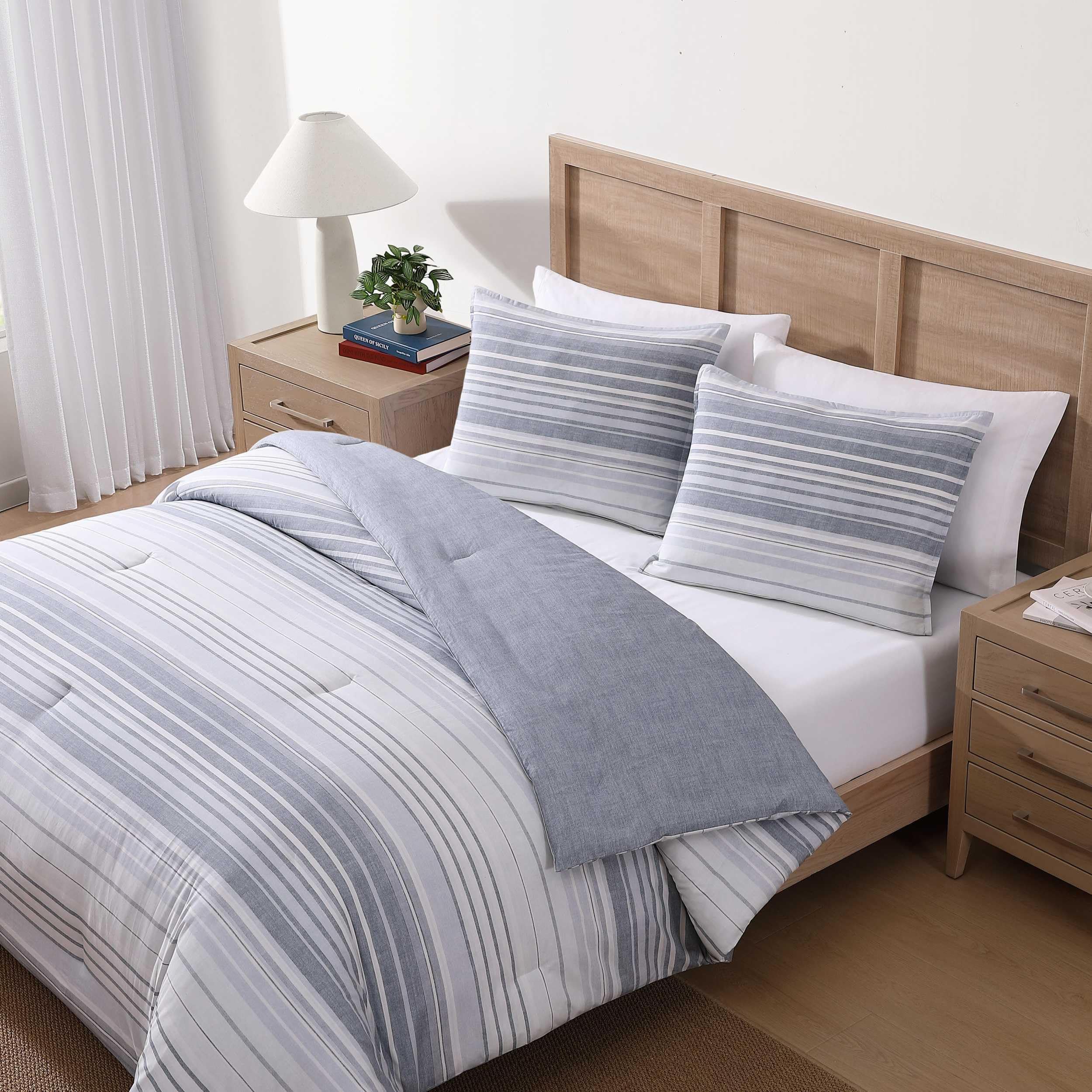 Photo 1 of Tommy Hilfiger - Twin Duvet Cover Set, Cotton Textured Bedding with Matching Sham, Medium Weight Bed Set, Oeko-TEX Certified (Bold Stripe Grey)